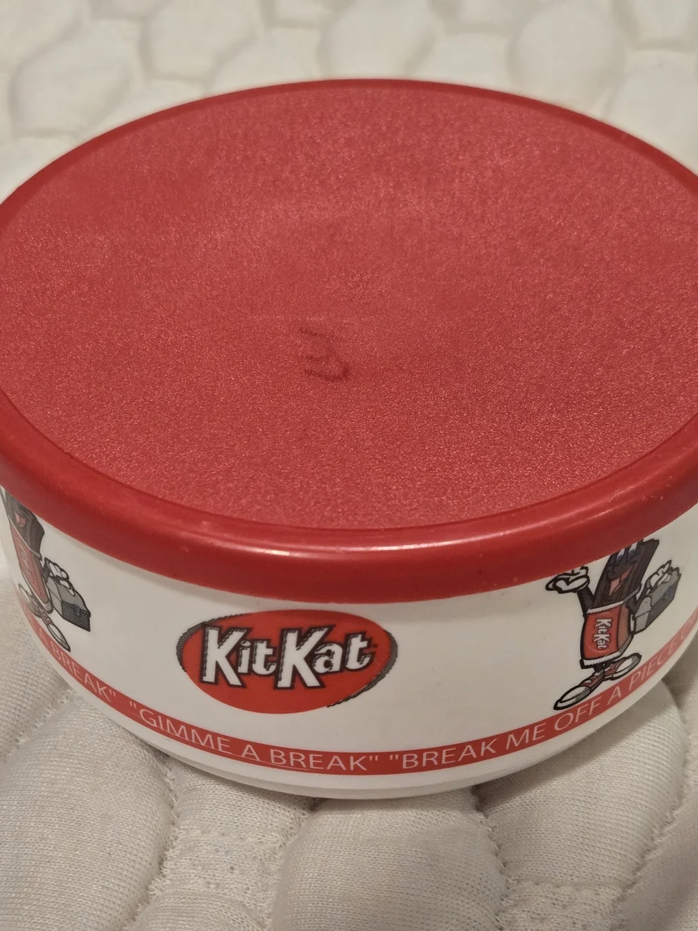 Kit Kat Promotional Bowl With Lid Gimme A Break Slogan White Red Collectable